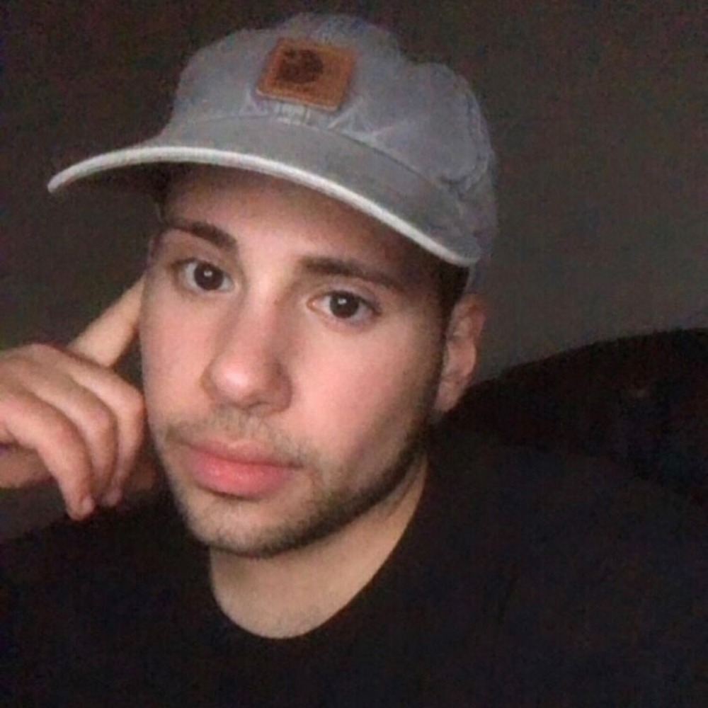 Meet your Posher, Ali